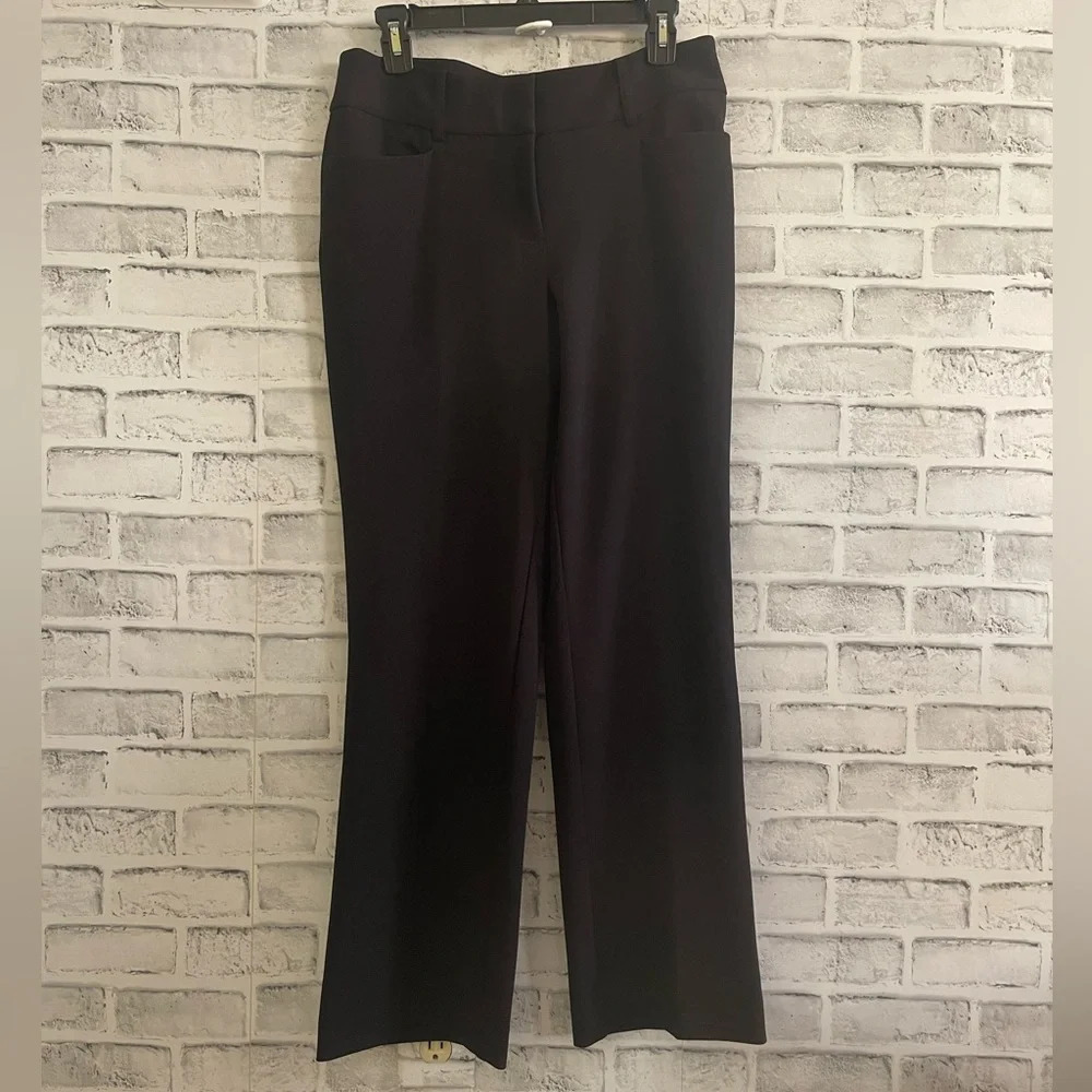 Women’s Anne Klein black straight leg slacks trousers dress pants, Size 6